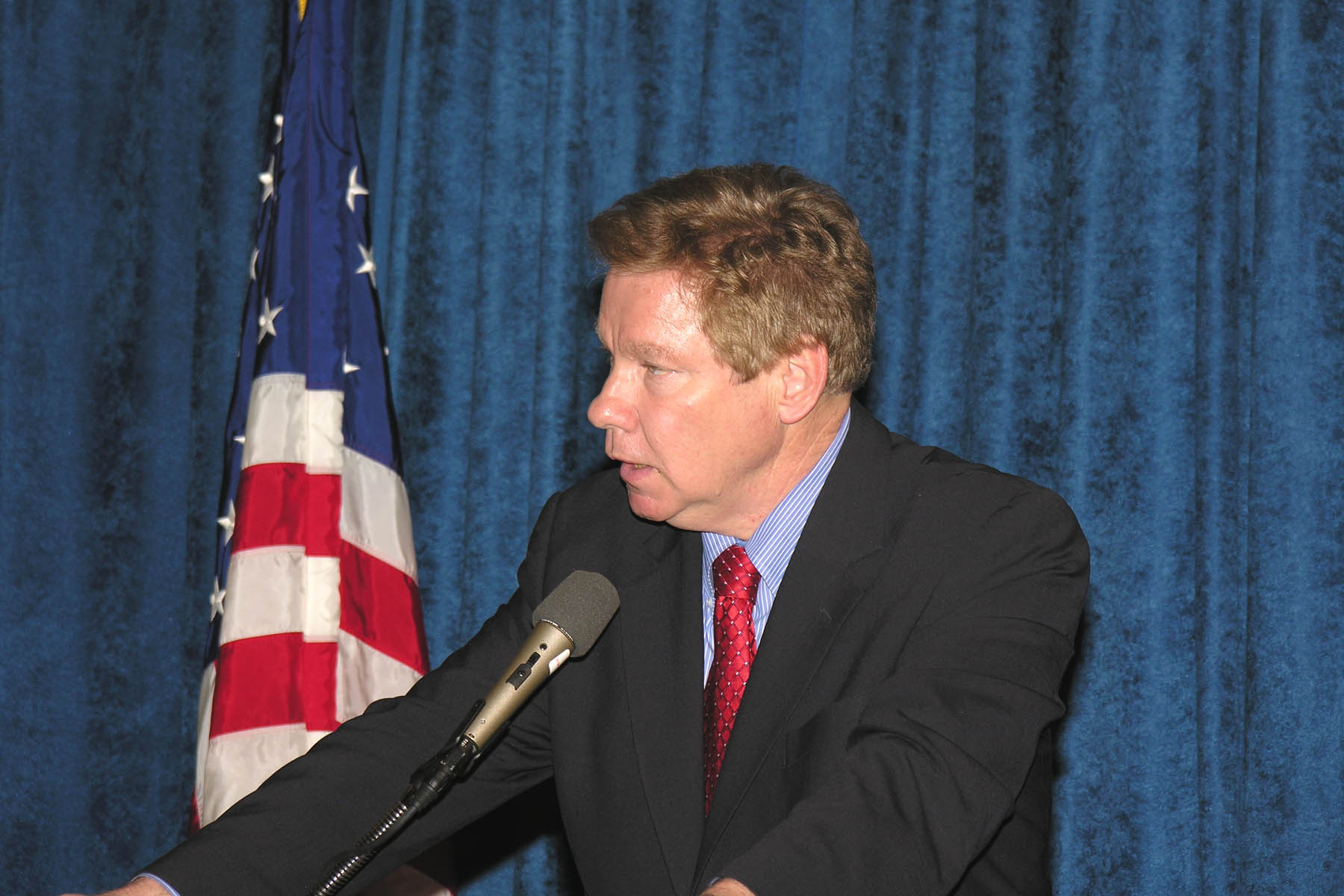 Copyright  2007 by FCFCA, U.S. Representative Tom Davis 